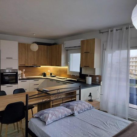 Luxurious 4Th Floor Apartment With Elevator Alexandroúpolis Luaran gambar