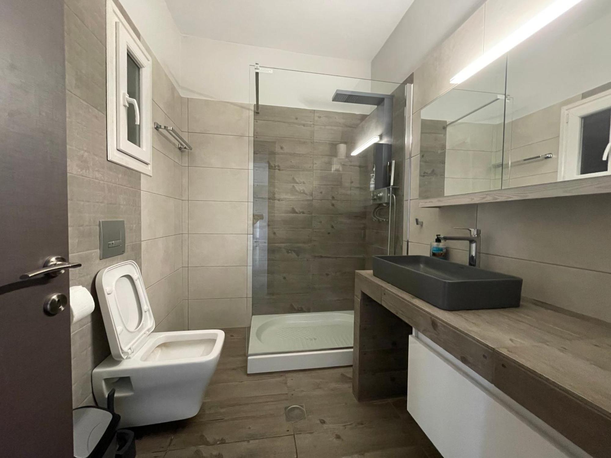 Luxurious 4Th Floor Apartment With Elevator Alexandroúpolis Luaran gambar